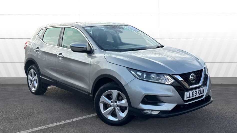 Nissan Qashqai 1.3 DiG-T Acenta Premium 5dr Petrol Hatchback